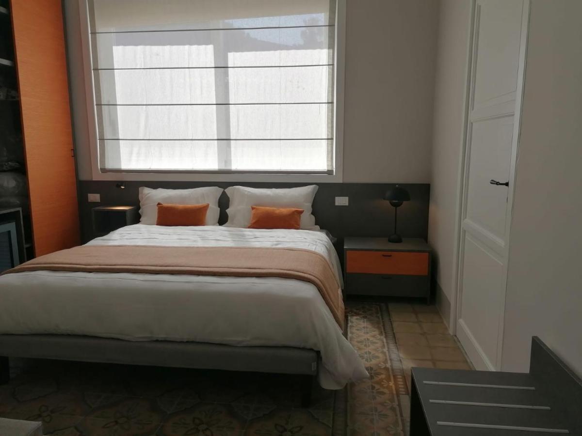 Bri&Bri Mondello Bed & Breakfast Palermo Bagian luar foto