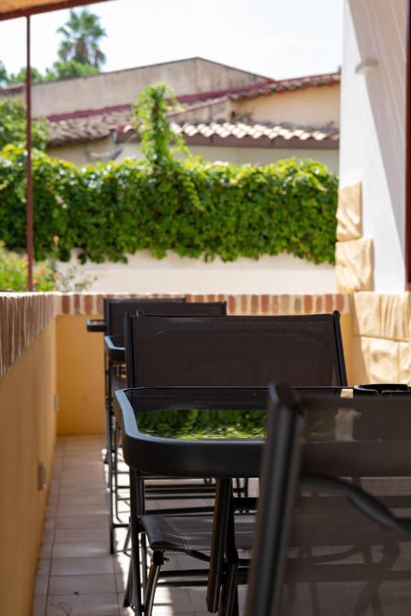 Bri&Bri Mondello Bed & Breakfast Palermo Bagian luar foto