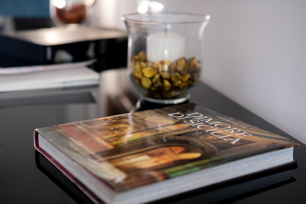 Bri&Bri Mondello Bed & Breakfast Palermo Bagian luar foto