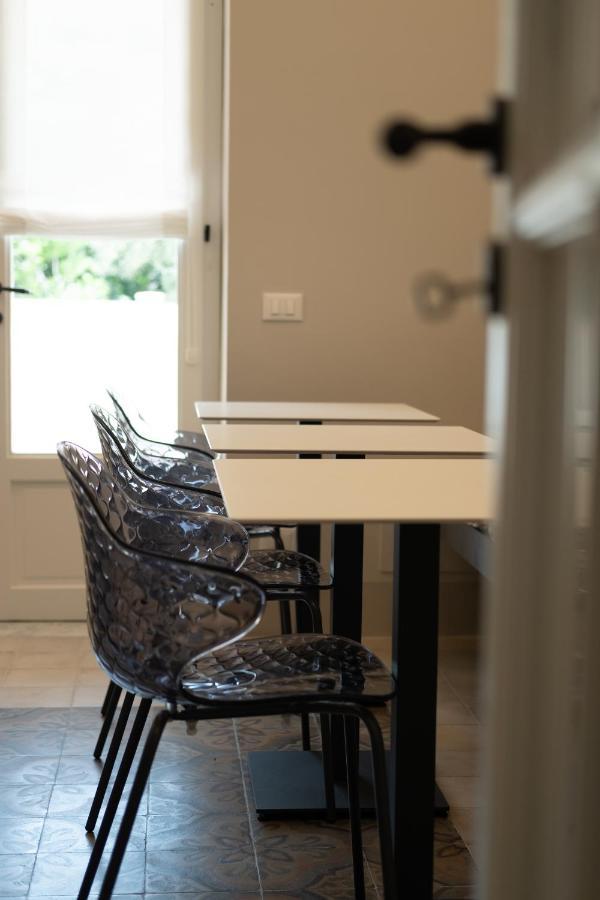 Bri&Bri Mondello Bed & Breakfast Palermo Bagian luar foto